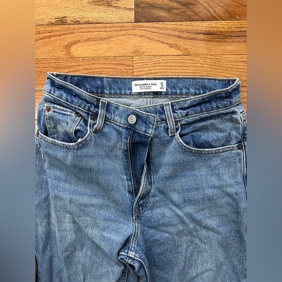 Abercrombie Blue Women's Jeans - Picture 2 of 4
